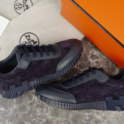 Sneakers Bouncing
