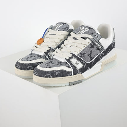 Trainer