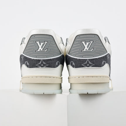 Trainer