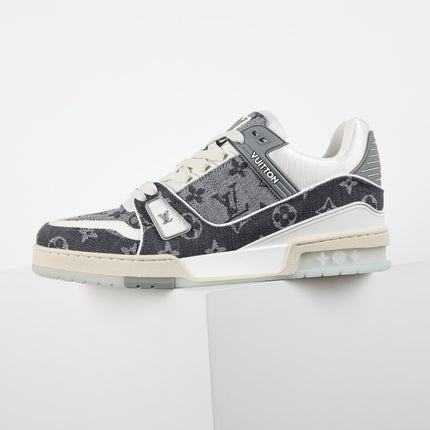 Trainer
